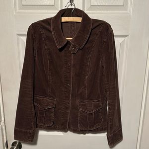 Eddie Bauer Y2K Women's Corduroy Jacket fip pockets, snap collar, button detail